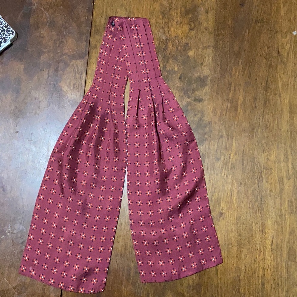 Vintage Hermès silk ascot